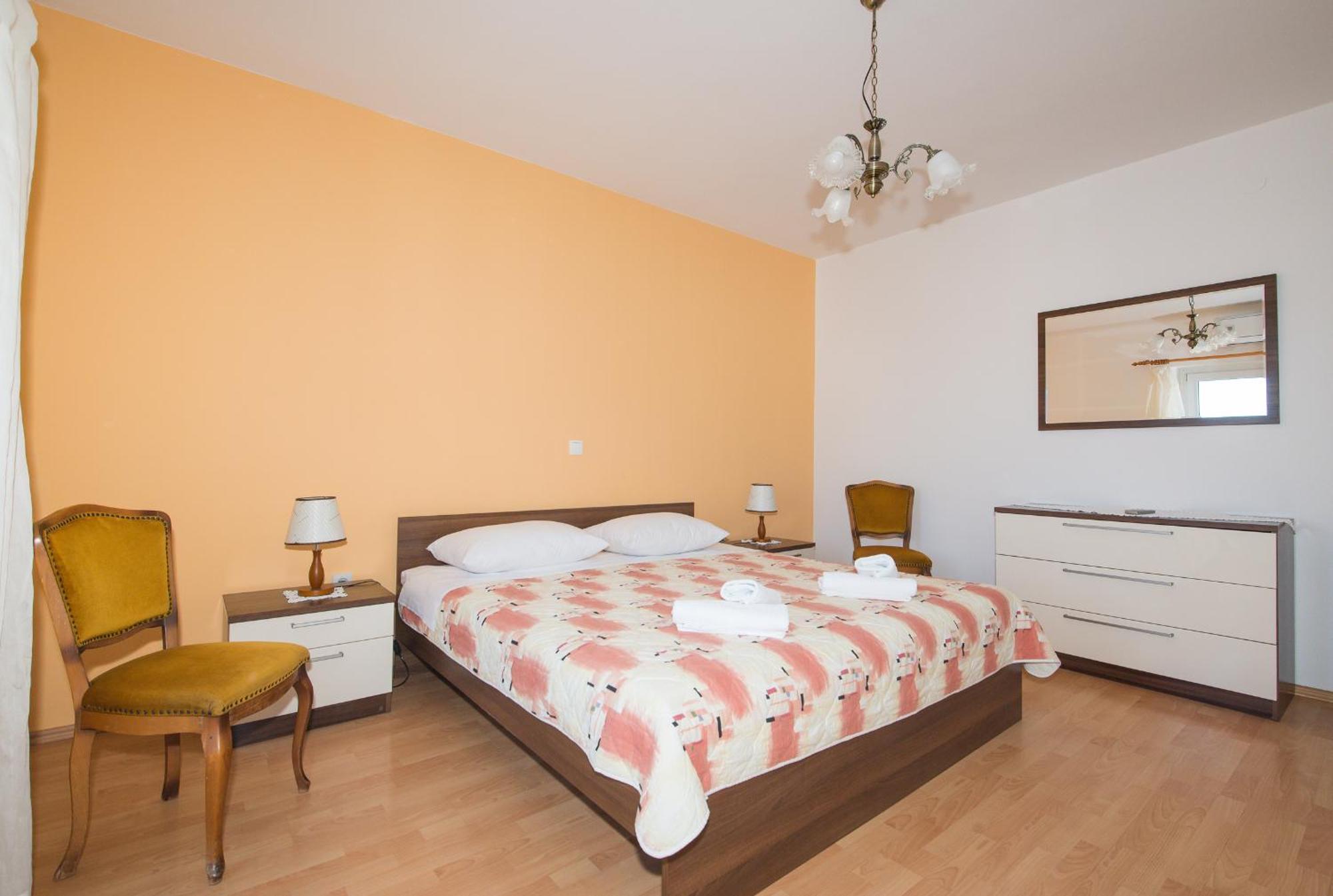 Apartments Marieta Makarska Habitación foto