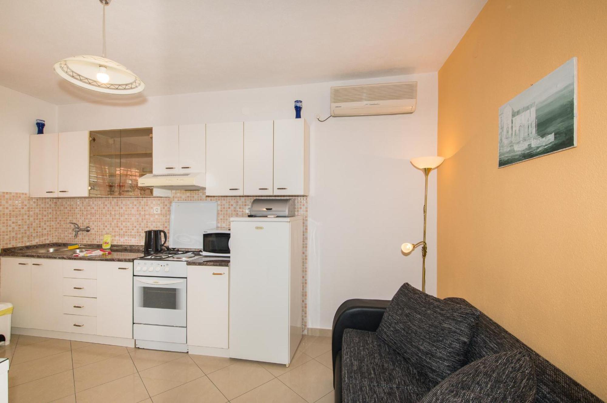 Apartments Marieta Makarska Habitación foto
