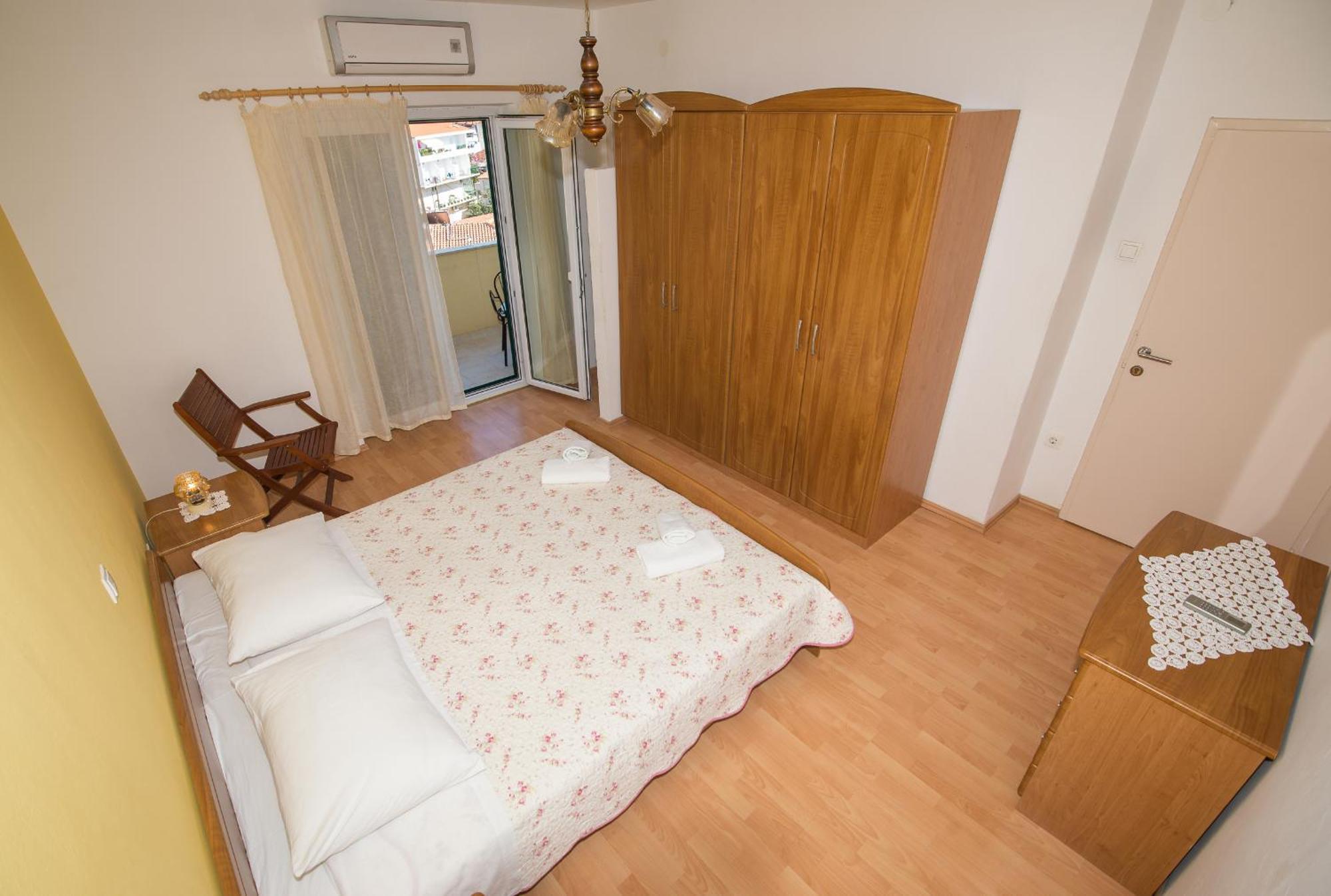 Apartments Marieta Makarska Habitación foto