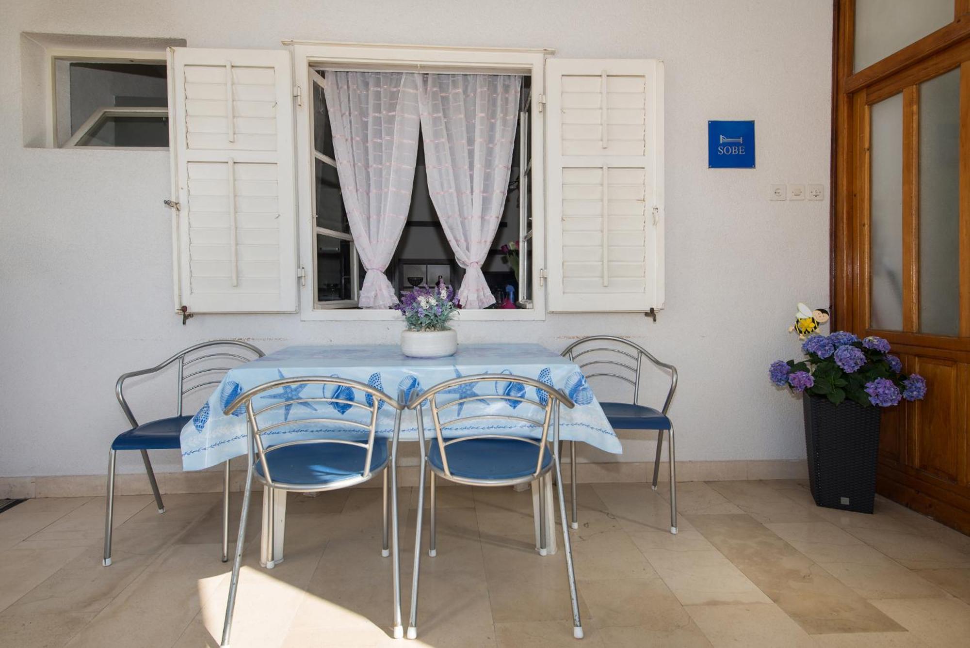 Apartments Marieta Makarska Habitación foto