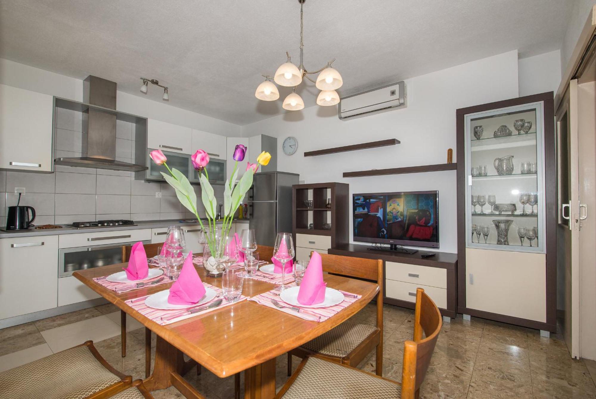 Apartments Marieta Makarska Habitación foto